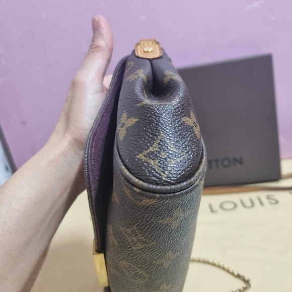 SOLD Authentic Louis Vuitton Favorite MM - Picture 11 of 12